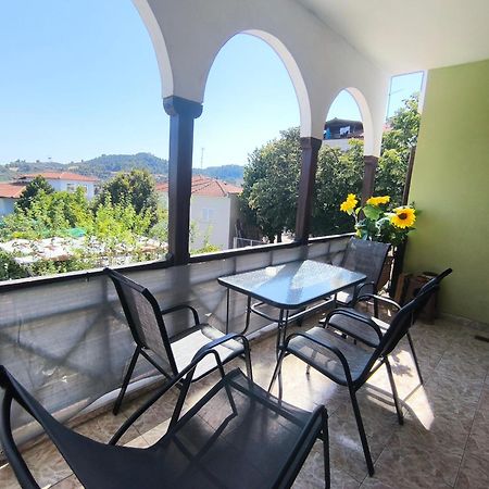 אגיוס ניקולאוס Vangel House מראה חיצוני תמונה